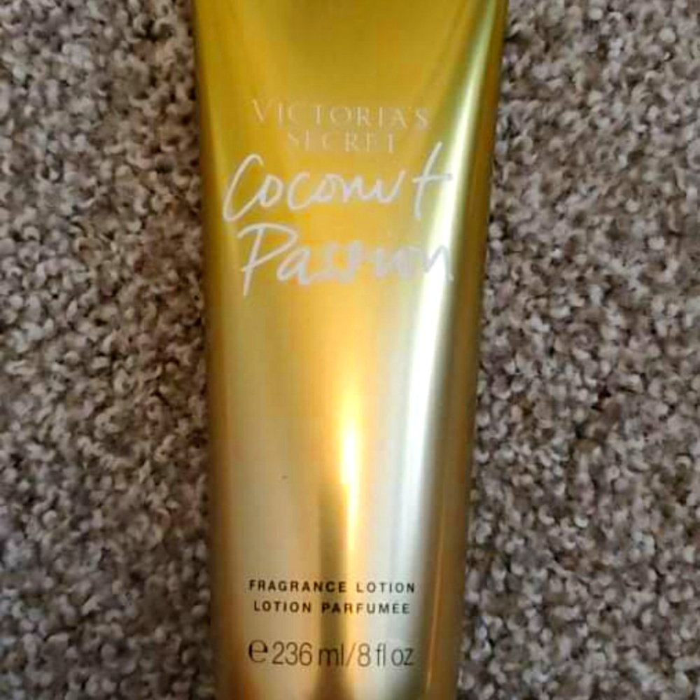 Victoria secret lotion
